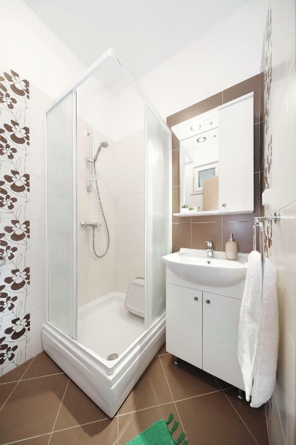 Apartments Olive ซาตอน ภายนอก รูปภาพ